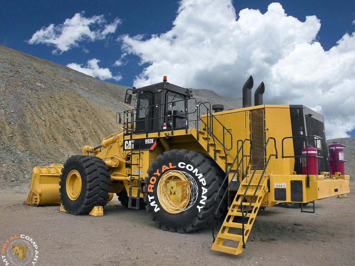 لودرهای چرخ‌لاستیکی Caterpillar 992K