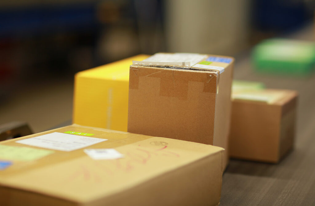 واردات مقوا از گمرک