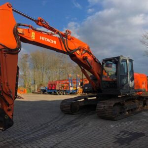 بیل مکانیکی زنجیری ZX210 هیتاچی Hitachi