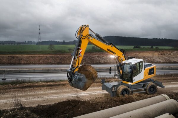 بیل مکانیکی چرخ‌لاستیکی A 924 لیبهر Liebherr