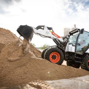 خرید لودر چرخ‌لاستیکی کوچک باب‌کت Bobcat