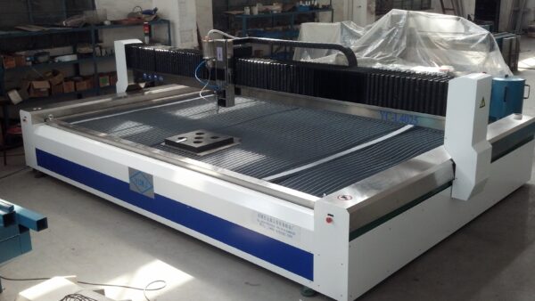 واردات دستگاه برش واترجت CNC (Waterjet Cutting)