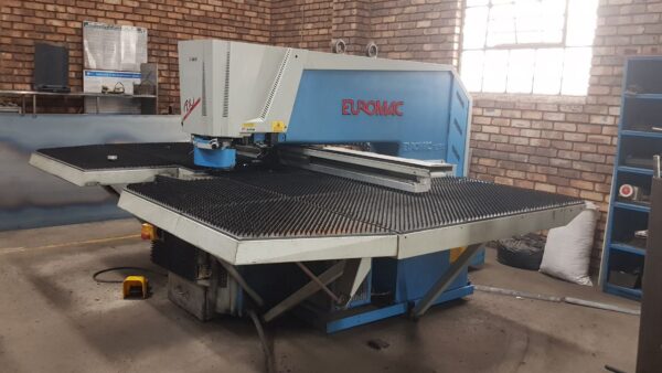 واردات ماشین پانچ CNC Punching Machine