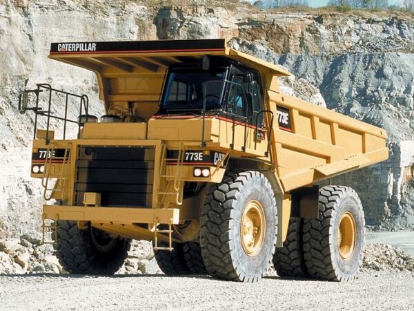 کاترپیلار Caterpillar دامپتراک معدنی 773