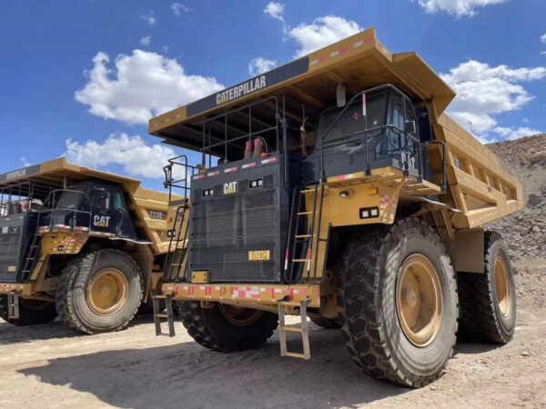 کاترپیلار Caterpillar دامپتراک معدنی 777