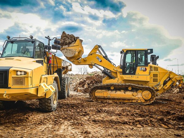 کاترپیلار Caterpillar لودر زنجیری 973