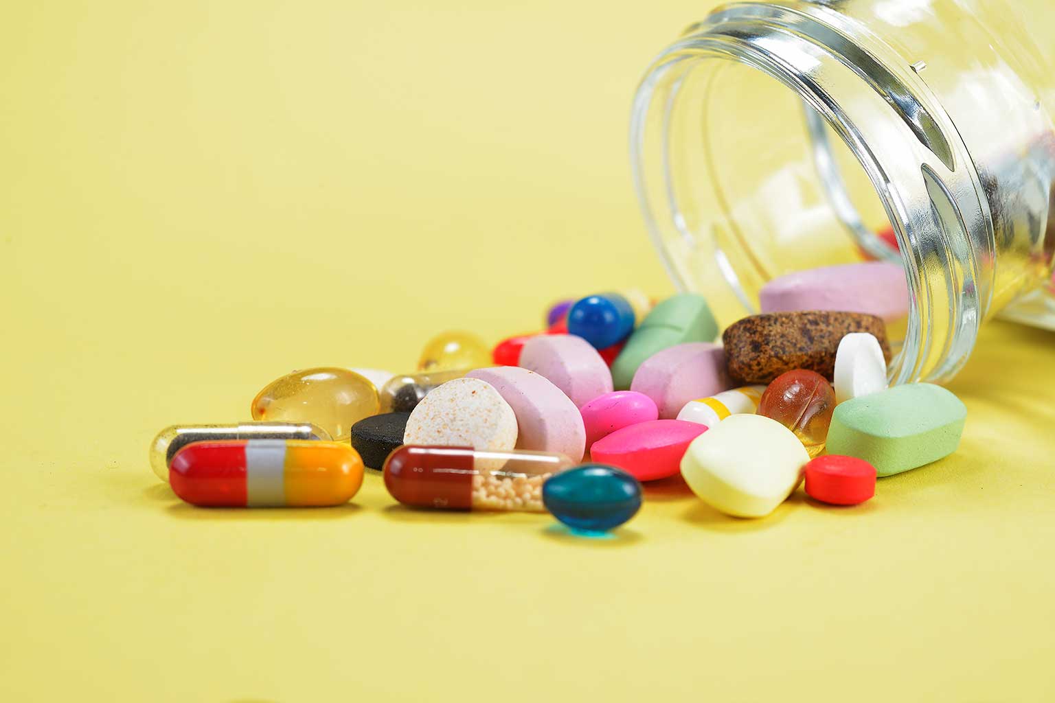 لیست جدیدترین داروهای تاییدشده اروپا که هنوز در ایران در دسترس نیستند