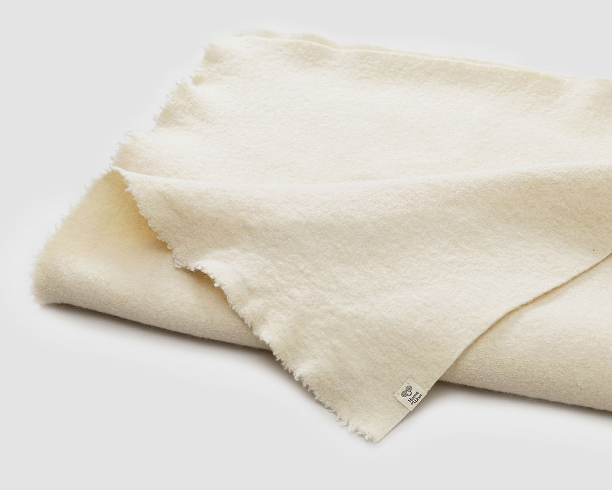 نخ پتو از الیاف ویرجین (Virgin Yarn)