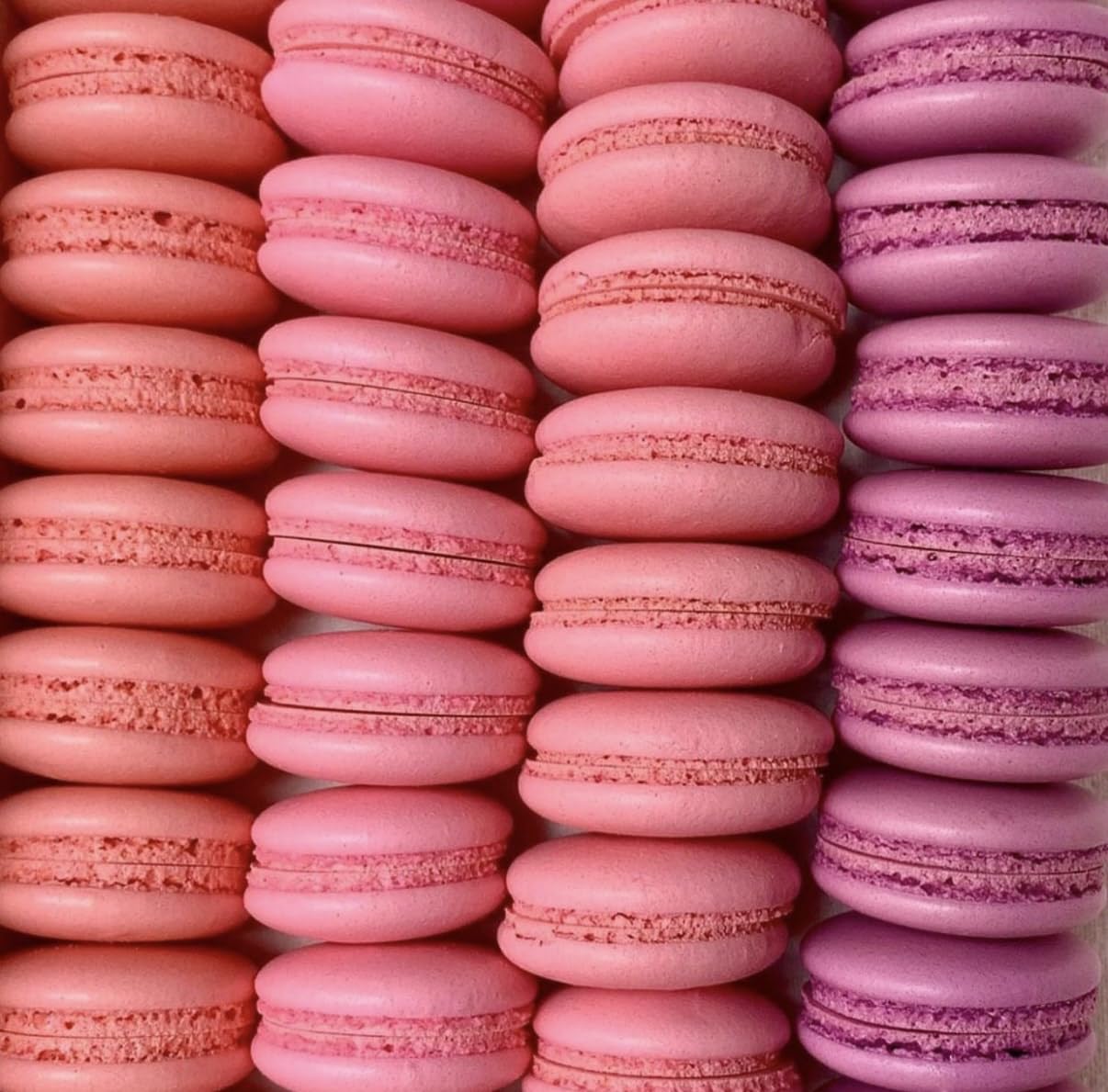 Carmoisine artificial food coloring