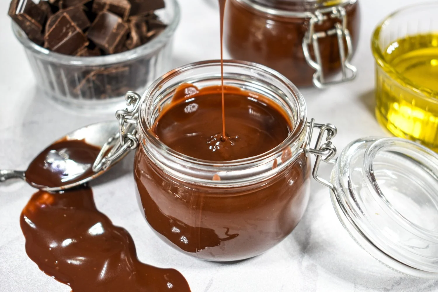 The best oil for chocolate making