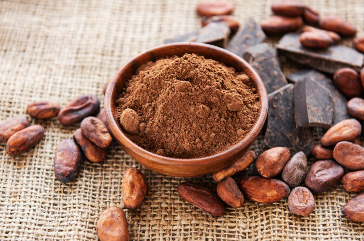 Cocoa powder for cakes and pastries