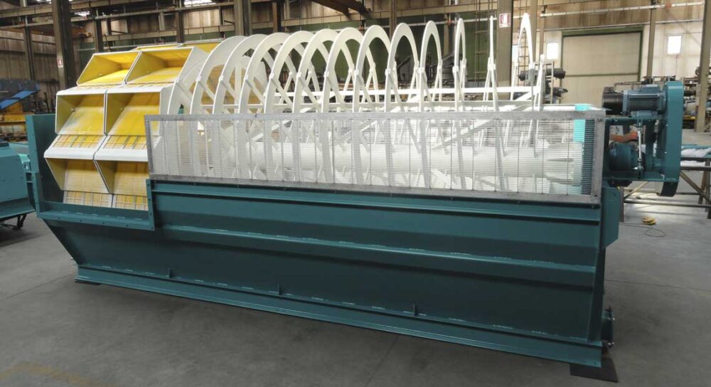 Колесная пескомоечная машина