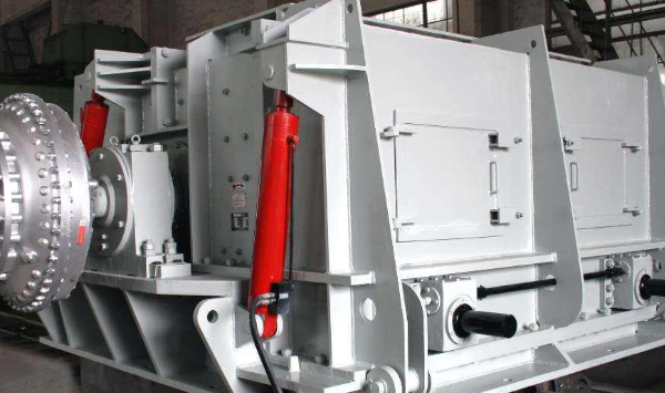 Кольцевая молотковая дробилка 1100x1400 мм