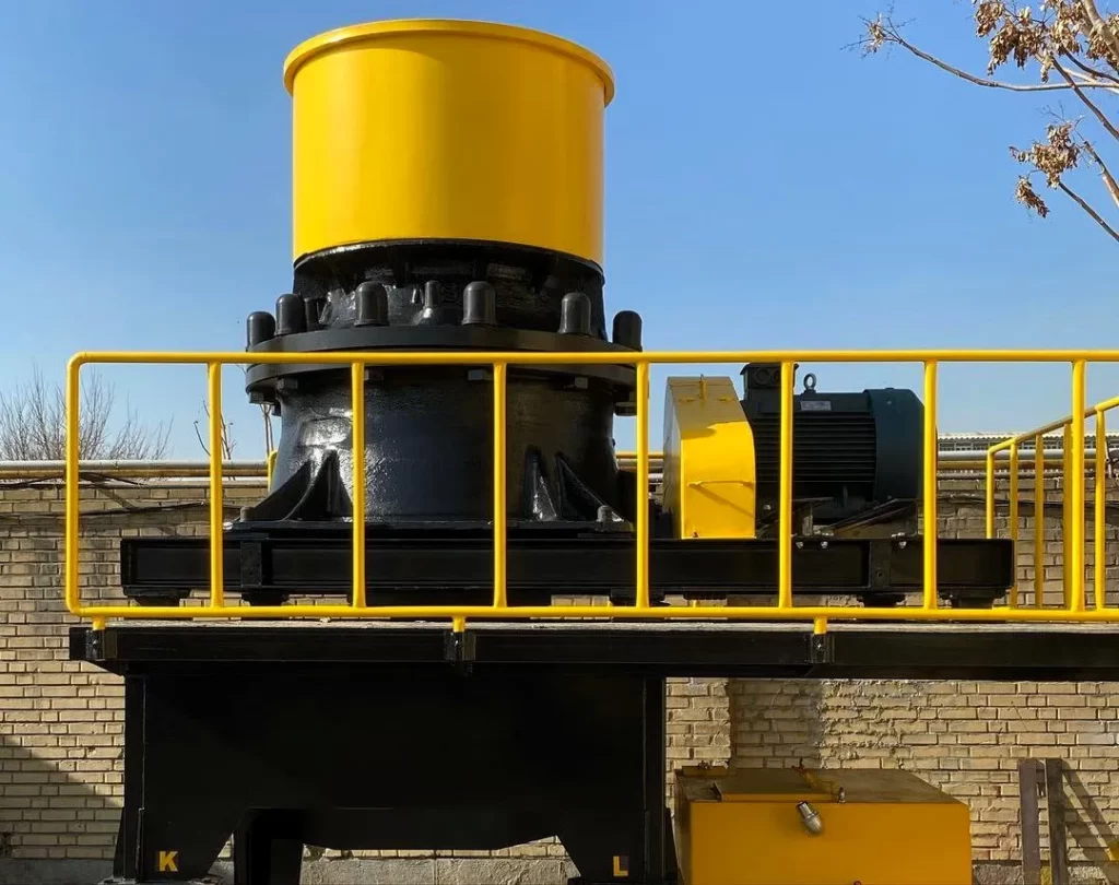 Купить запчасти для конусной дробилки CH440 