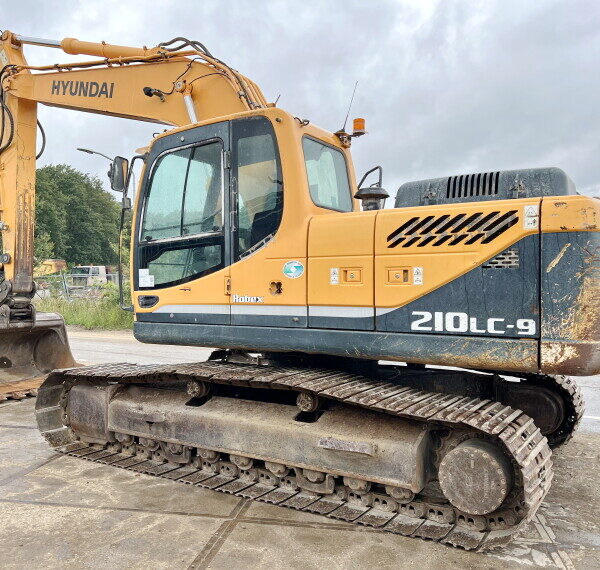 Купить гусеничный экскаватор Hyundai R210LC-9 – Импортер