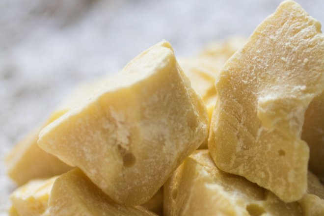 поставка масла какао CBS для фабрик Москвы