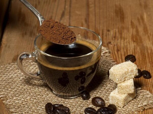 Поставка растворимого кофе 3 в 1 для дистрибьюторов