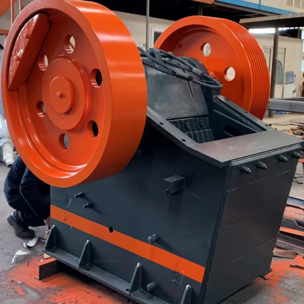Sabit Darbeli Kırıcı (Fixed Impact Crusher)