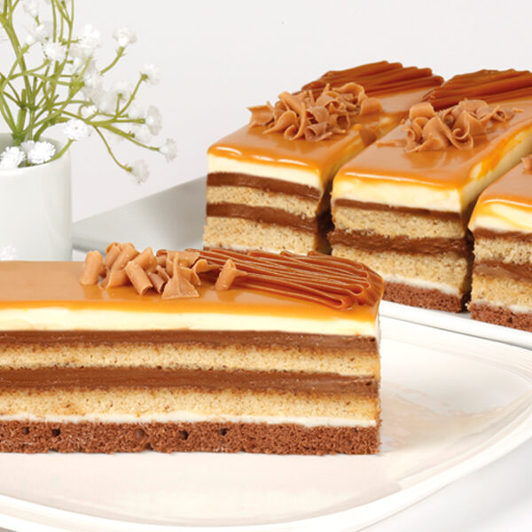 Aromalı pasta dolguları toffee